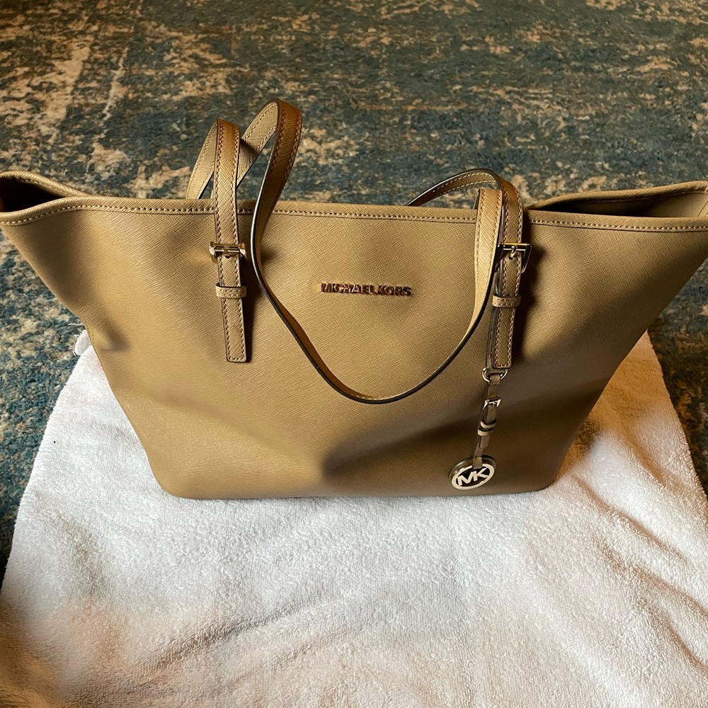 Tan Michael Kors Tote